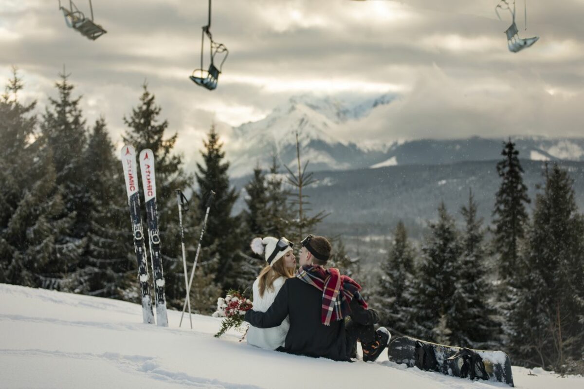 Zimowa sesja ślubna na stoku narciarskim w Jurgowie – Zakopane – Tatry – Ewa i Arek